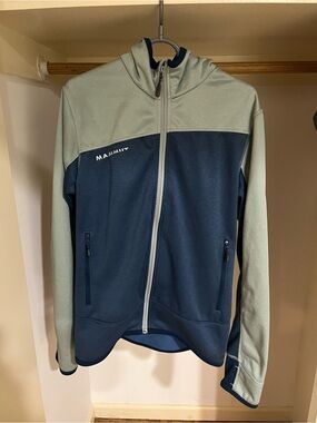 Size L mammut Men's Sweater & Sweatshirt